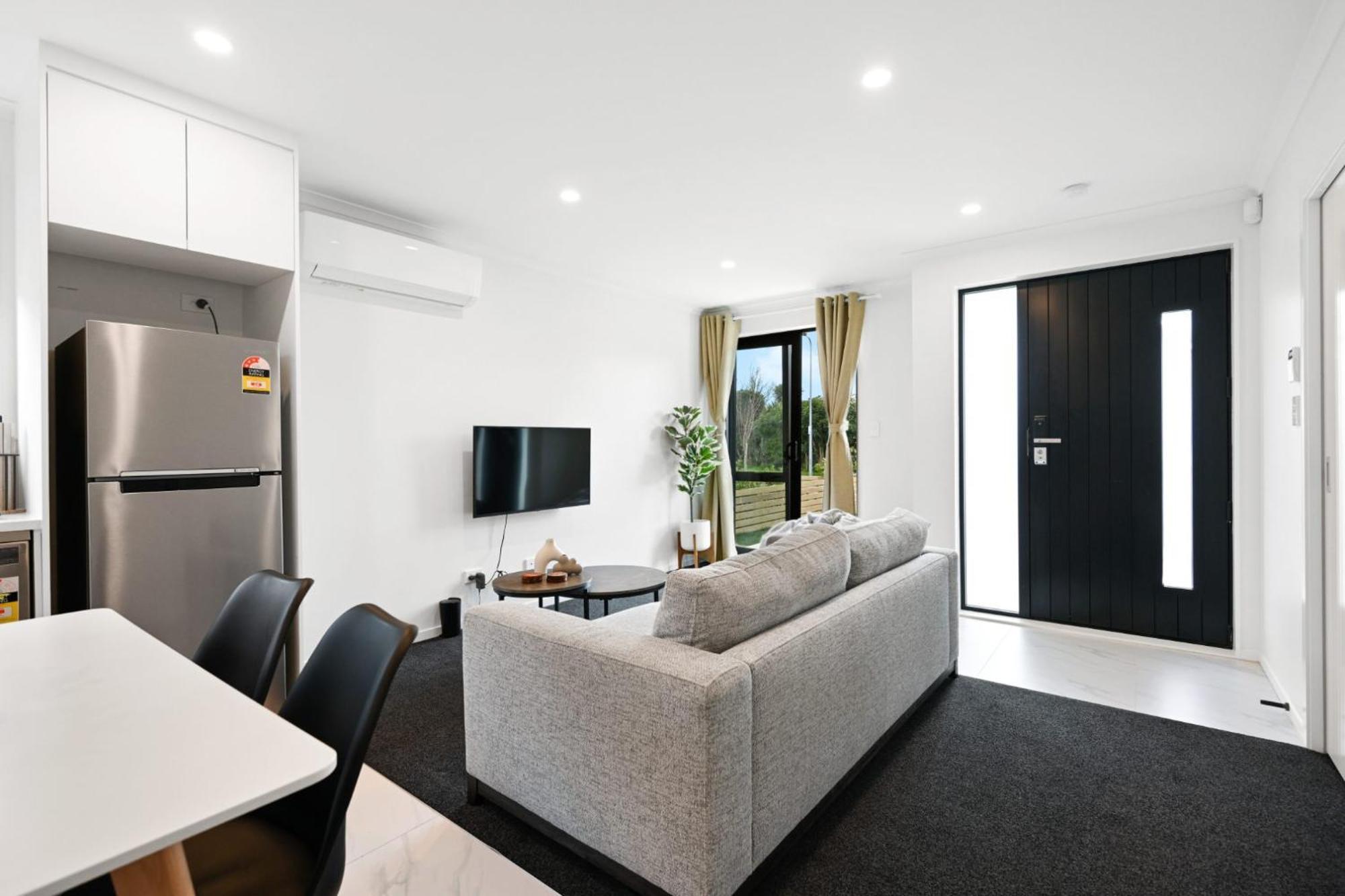 Modern & Cozy New Build Retreat Villa แฮมิลตัน ภายนอก รูปภาพ